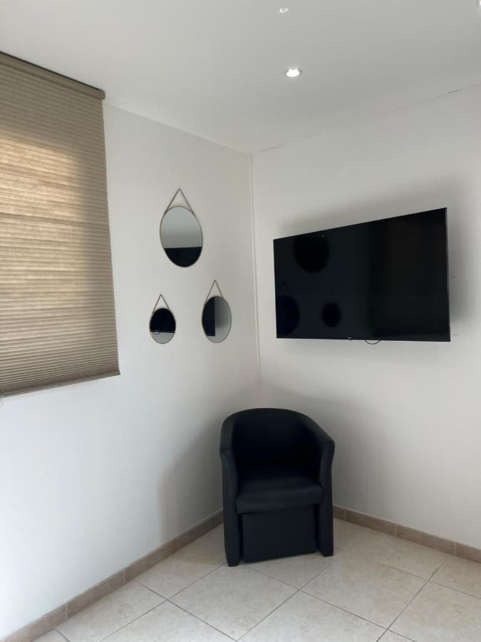 Appartement Au Bor De Mer Marseille Luaran gambar