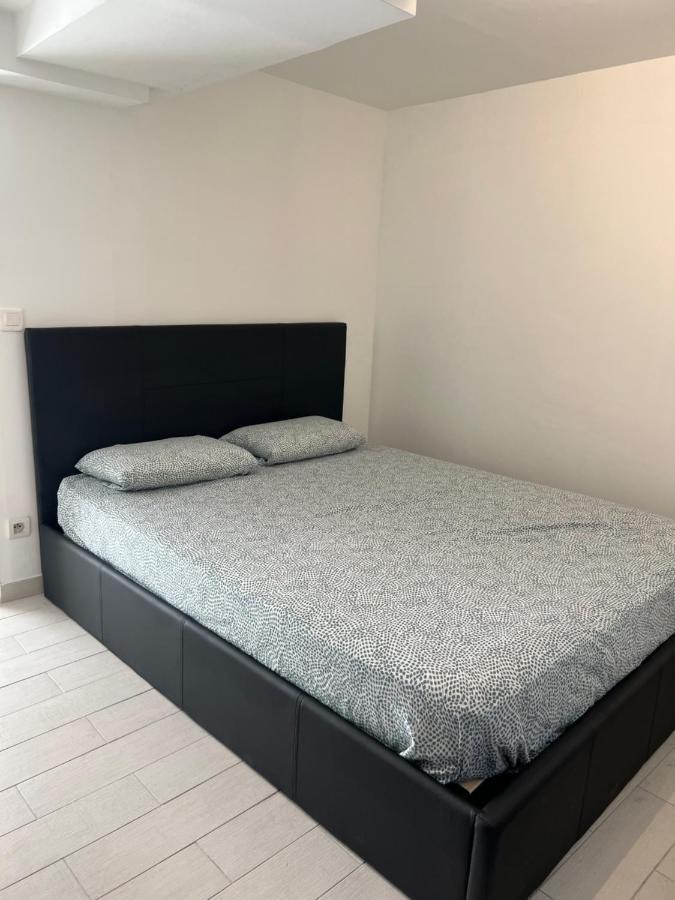 Appartement Au Bor De Mer Marseille Luaran gambar